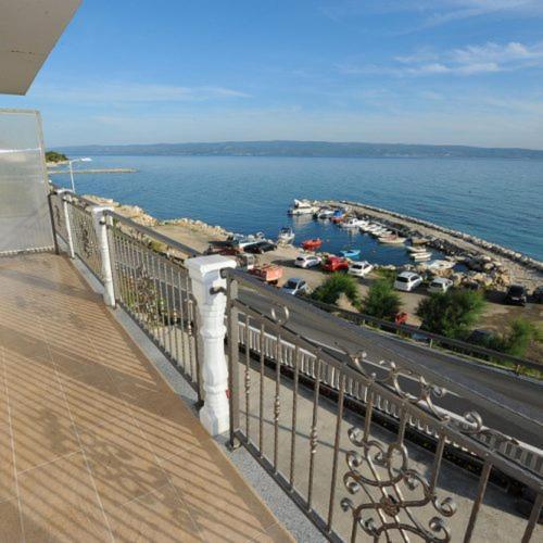 Apartmani Ivo โปดสตรานา ภายนอก รูปภาพ